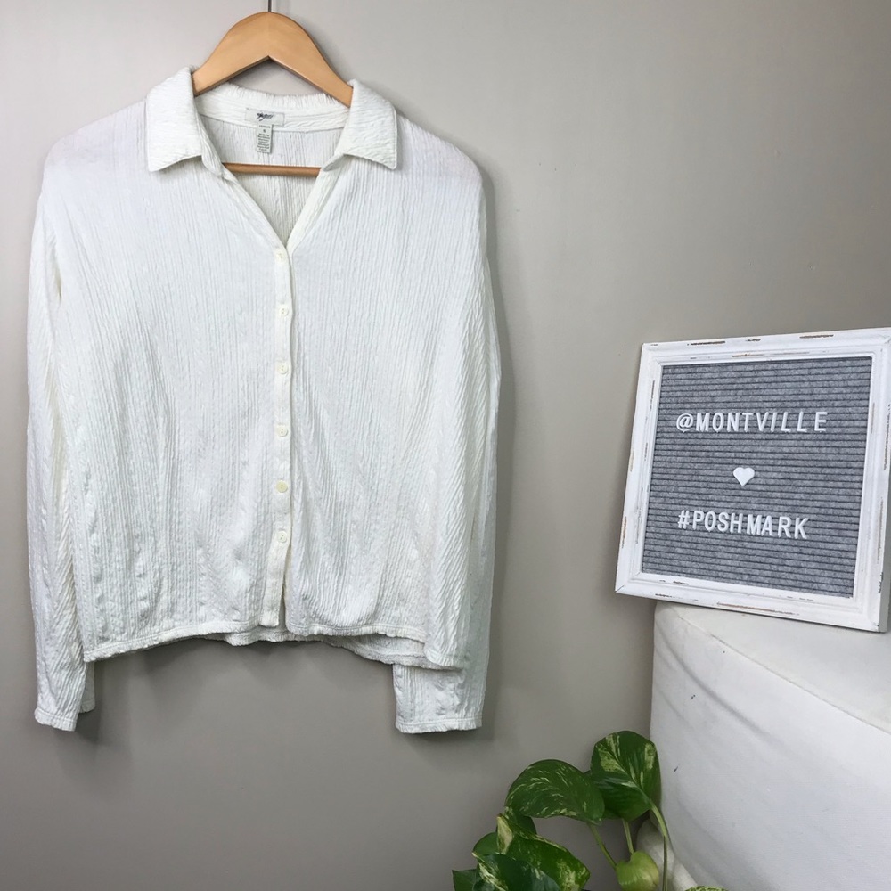 J Jill Stretch Long Sleeve Cream Colored Top